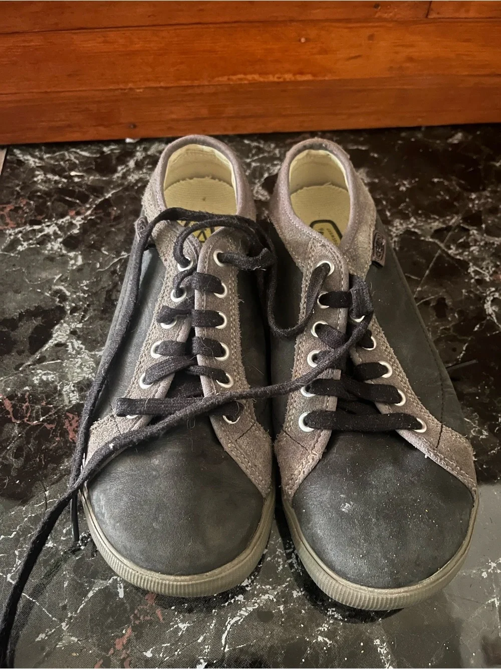 Women’s Gray Casual Lace-Up Sneakers